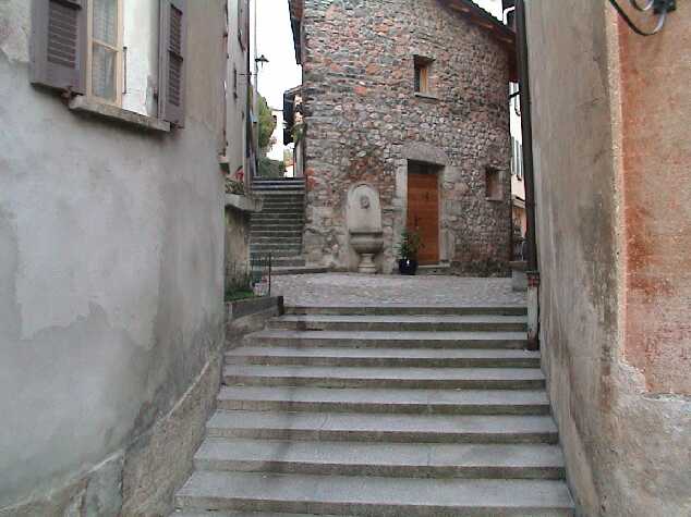 Morcote 016.jpg, 34495 bytes, 10.03.02